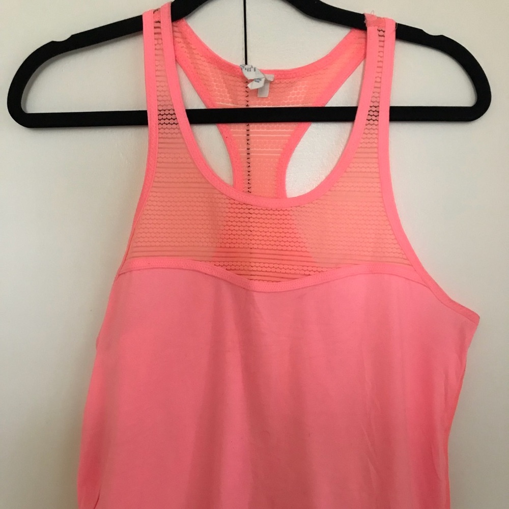 AE corral workout top